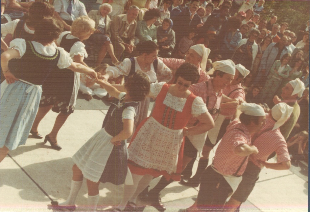 1976 05 01 37 Winston Salem Springfest.jpg